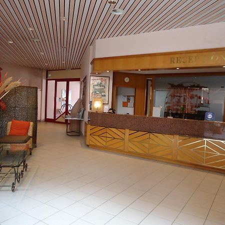 Hotel Le Cedre Bex Luaran gambar